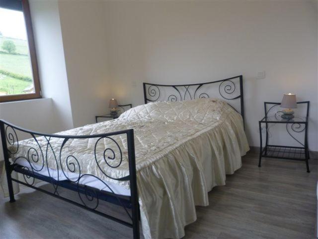 Gite Oustal Belcastel  Exterior photo